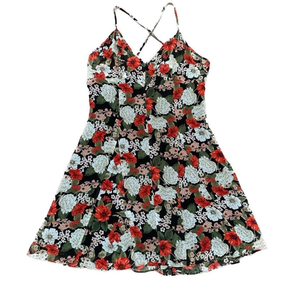 ⭐️URBAN OUTFITTERS - RED AND GREEN FLORAL MINI DRESS⭐️